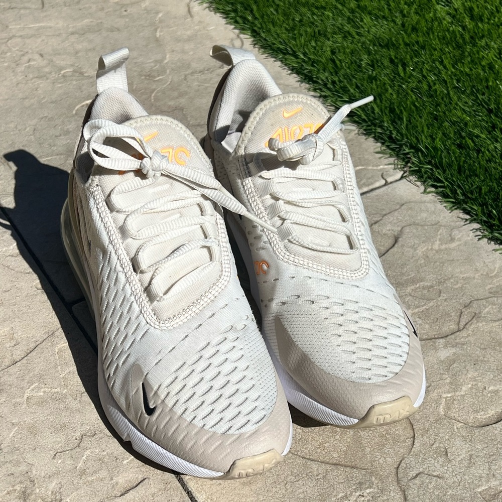 Nike Air Max 270